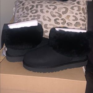 Uggs classic mini fluff